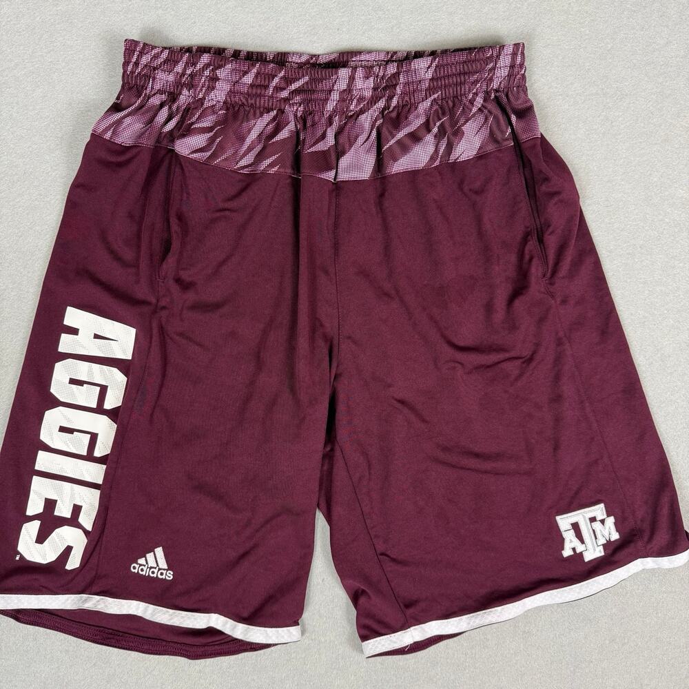 Adidas Texas A&M Shorts men’s large